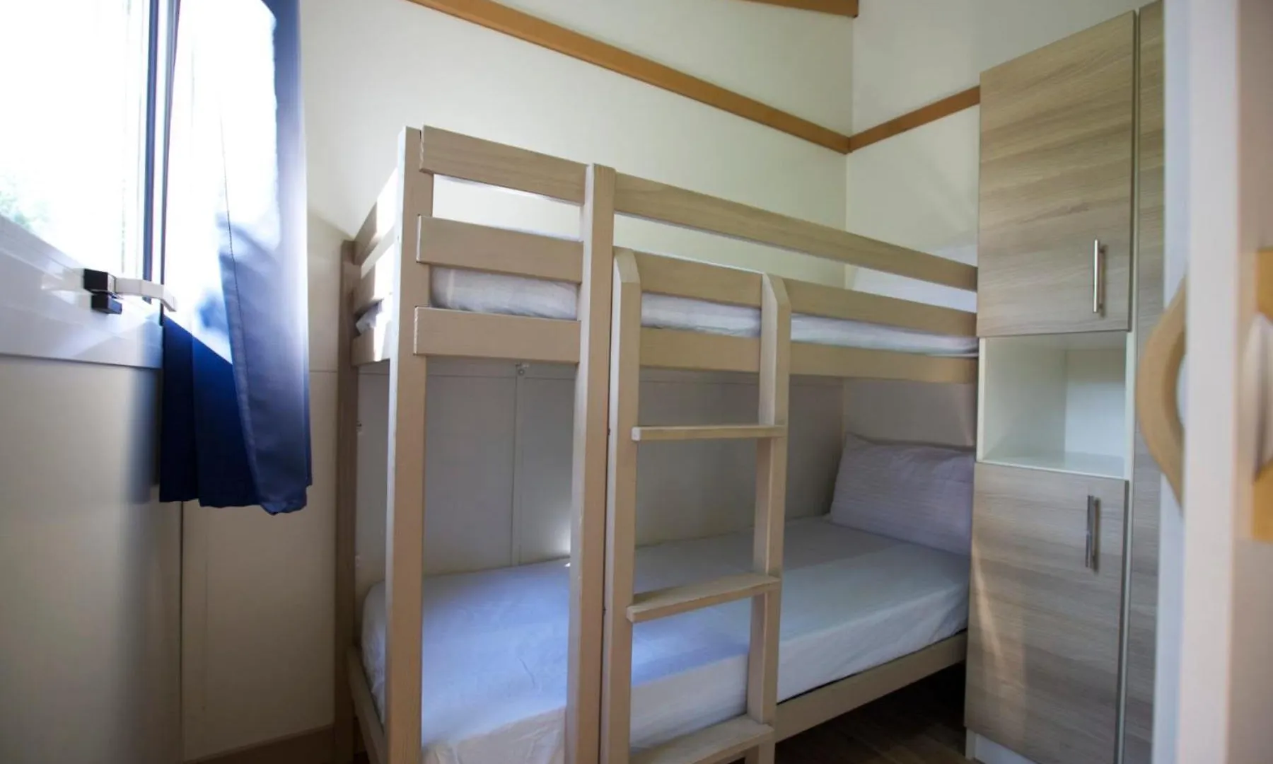 Camping Bungalow El Llac De Banyoles Porqueres España